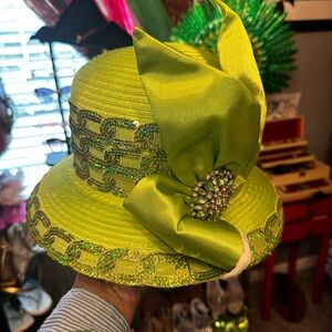 Elegant Lime Green Women's Hat with Bow
